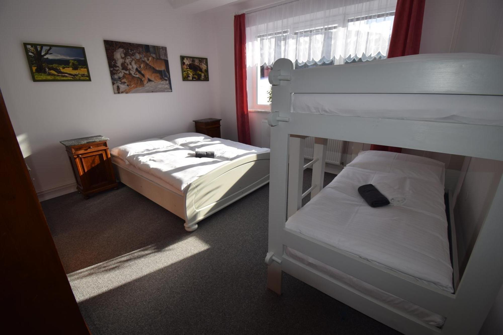 Pension St. Moritz Zelezna Ruda Bagian luar foto
